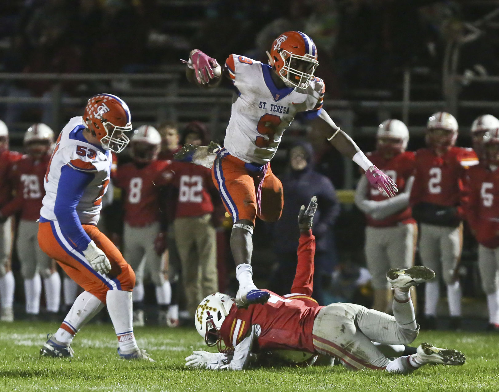 St Teresa over Warrensburg-Latham 25 10.12.18.JPG